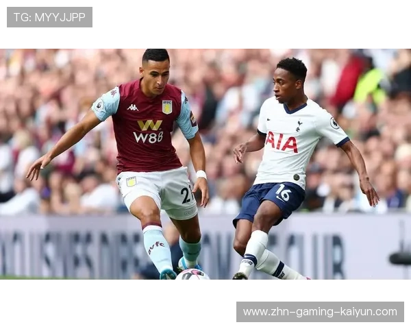 阿斯顿维拉快节奏传导在边线掀起连续攻势 阿斯顿维拉快节奏传导在边线掀起连续攻势