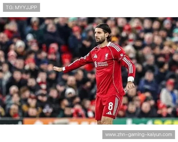 利物浦角球战术巧妙,范迪克头球没顶上力量 利物浦角球战术巧妙,范迪克头球没顶上力量