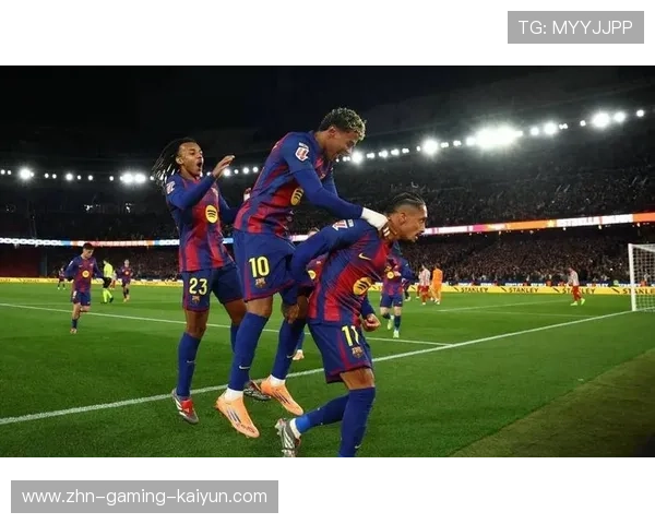 巴萨主场三球翻盘马竞,佩德里穿透直塞瞬间改写走势 巴萨主场三球翻盘马竞,佩德里穿透直塞瞬间改写走势